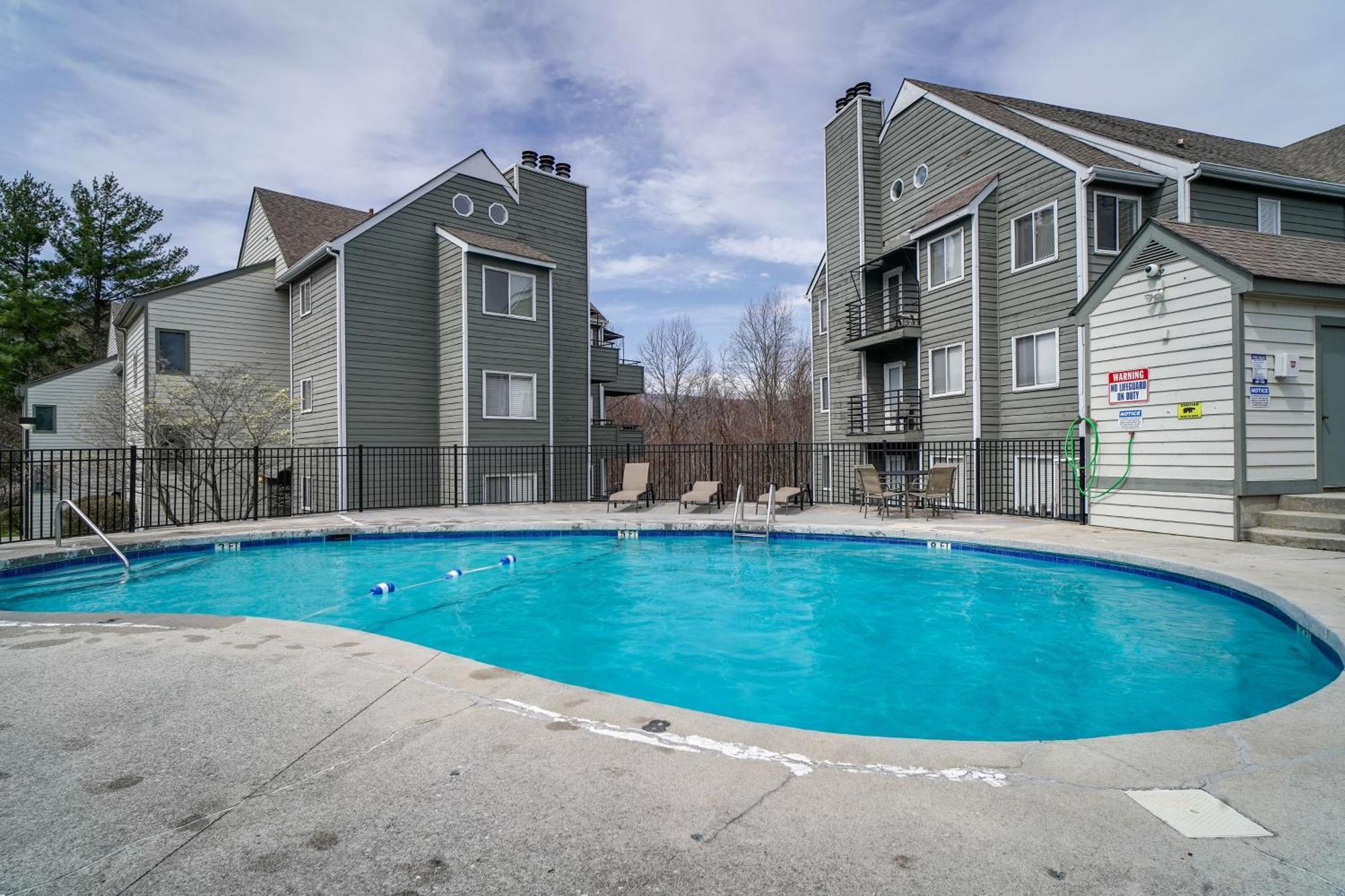 Lovely Gatlinburg Condo Pool Less Than 2 Mi To Tramway! エクステリア 写真
